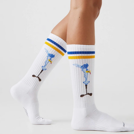 Athletic Road Runner vs Coyote