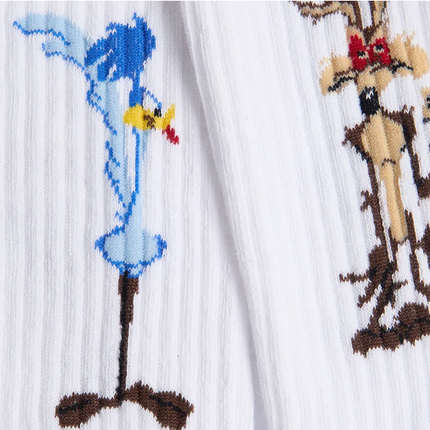 Athletic Road Runner vs Coyote